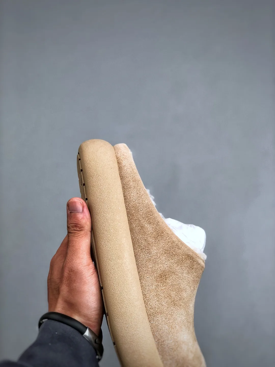 Local self-pickup 💰480 supports store release, the latest official revision and new style! The platform is exclusively for foreign trade UGG Tasman GTX winter neutral small potato snow shoes 1172790 Produced by the ten-year-old brand shoemaking OEM production line. Pay attention to every detail. Longfeng A-grade genuine sheep fur is integrated. Completely built in accordance with the ZP process. Size: 35-40